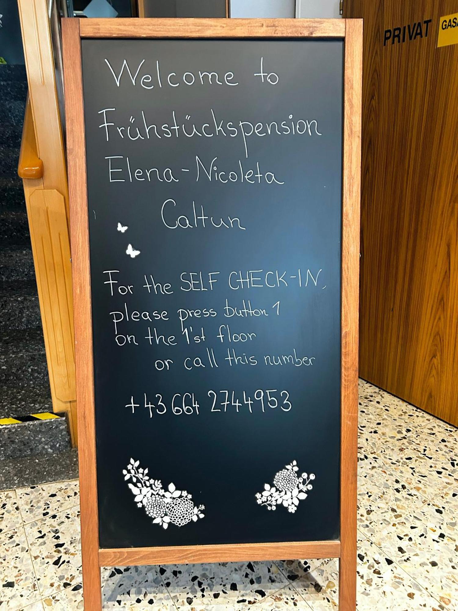 Fruehstueckspension Elena Nicoleta Caltun Fischamend Εξωτερικό φωτογραφία